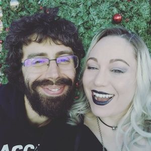 Meet your Posher, Roxanne